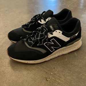 New Balance 997H CM997HPP Mens Shoes